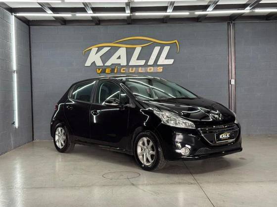 PEUGEOT 208 1.5 ALLURE 8V FLEX 4P MANUAL PEUGEOT 208 1.5 ALLURE 8V FLEX 4P MANUAL